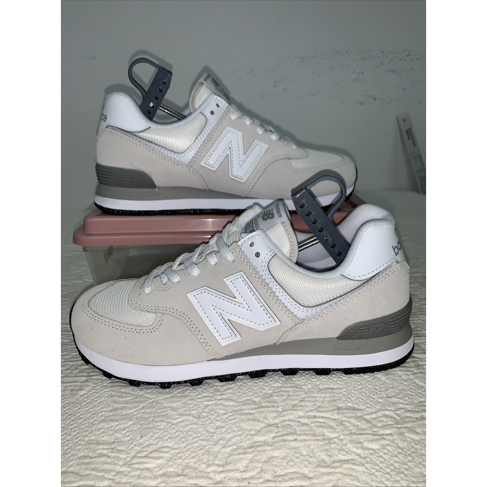 women new balance classic 574 Sz 10 wl574evw used no box Mens 8.5 NICE - Picture 2 of 9